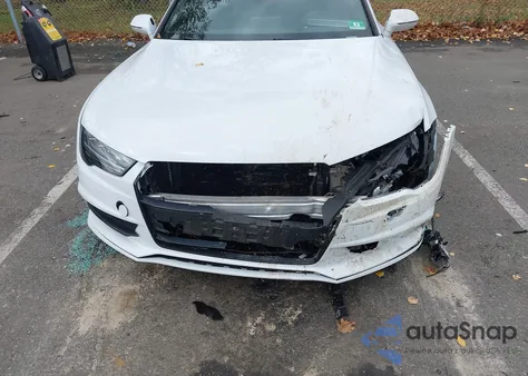 2016 Audi A7 3.0T Premium Plus из США, поврежденный, VIN WAU2GAFC2GN022331